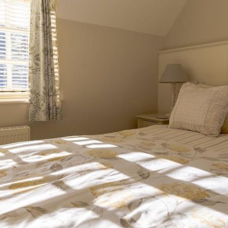 Jasmine Cottage - 2 Bedroom In Heart Of Bourton! Exteriér fotografie