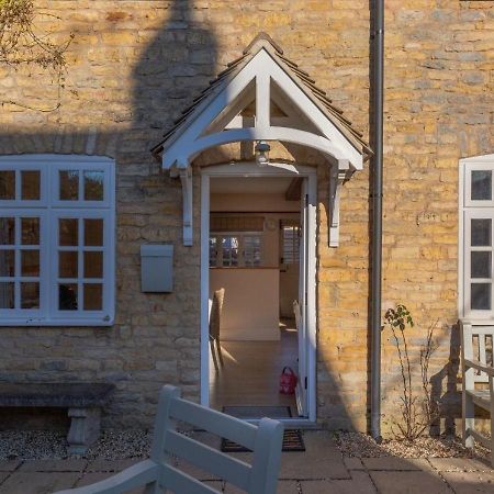 Jasmine Cottage - 2 Bedroom In Heart Of Bourton! Exteriér fotografie