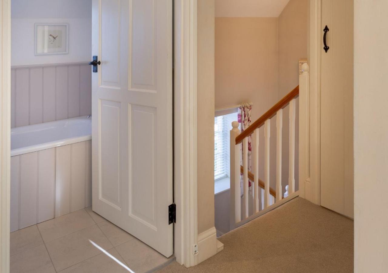 Jasmine Cottage - 2 Bedroom In Heart Of Bourton! Exteriér fotografie