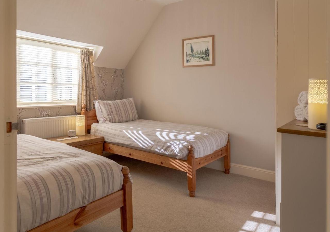 Jasmine Cottage - 2 Bedroom In Heart Of Bourton! Exteriér fotografie