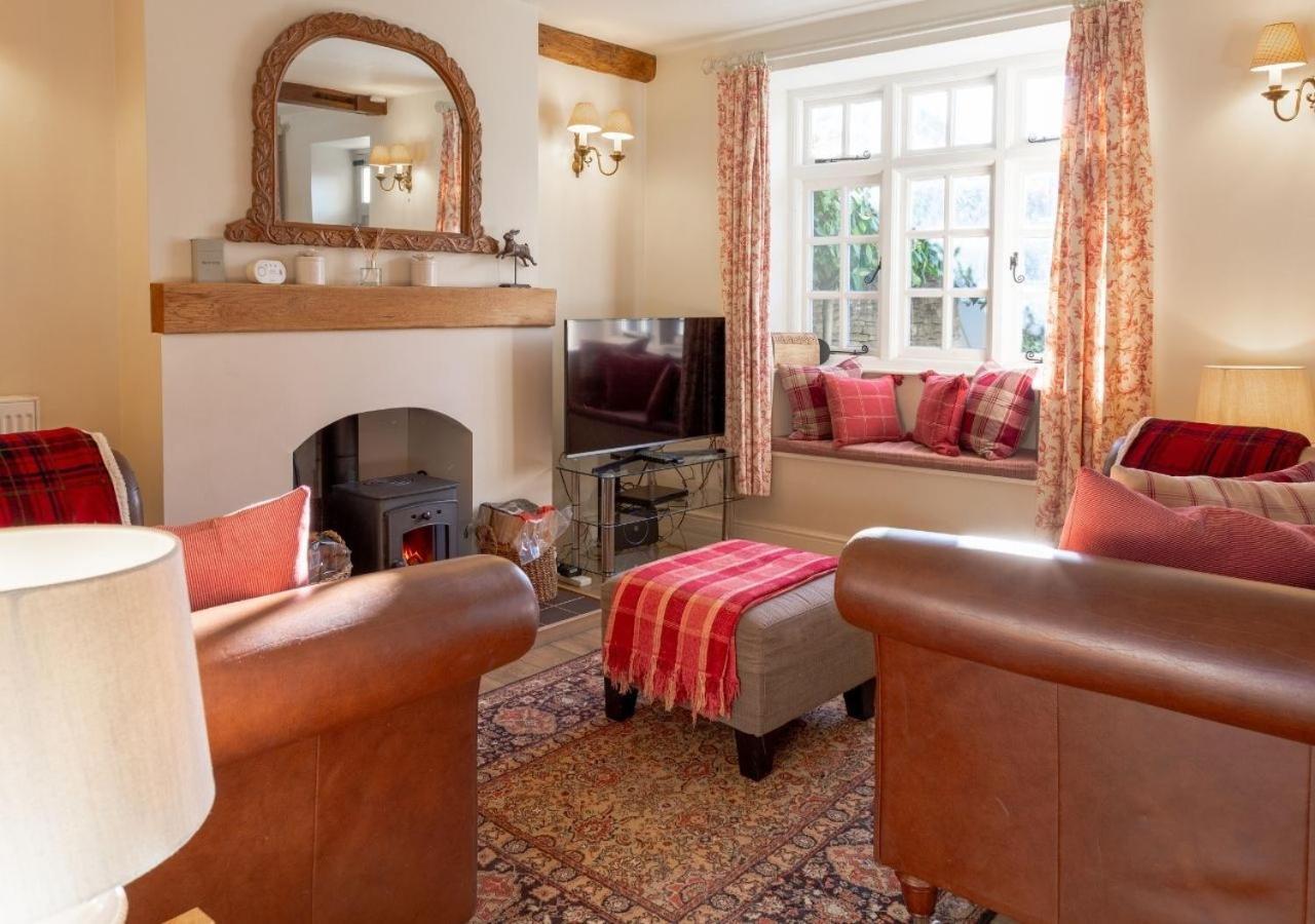 Jasmine Cottage - 2 Bedroom In Heart Of Bourton! Exteriér fotografie