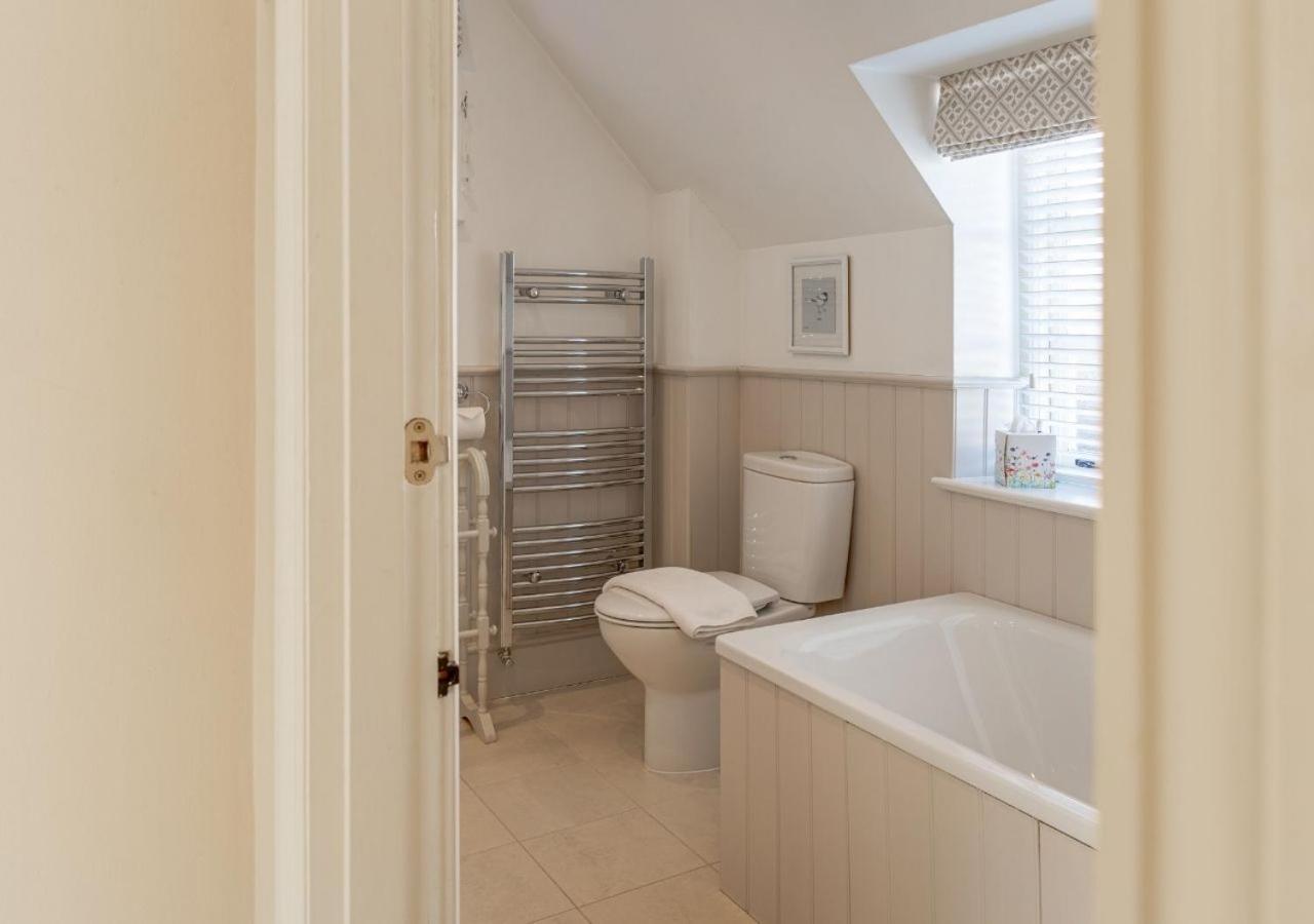 Jasmine Cottage - 2 Bedroom In Heart Of Bourton! Exteriér fotografie